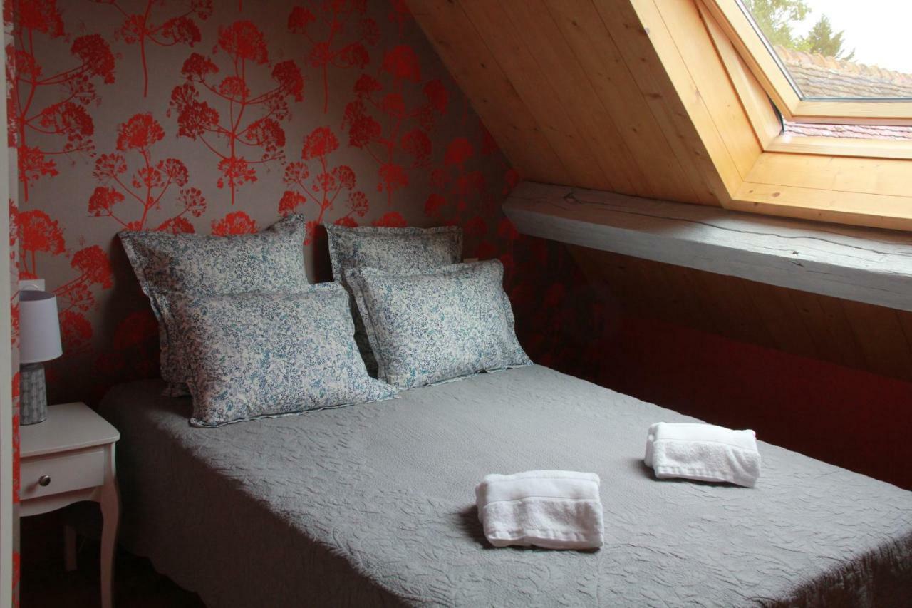 Manoir Le Bout Du Pont Bed & Breakfast Huisseau-sur-Cosson Exterior photo