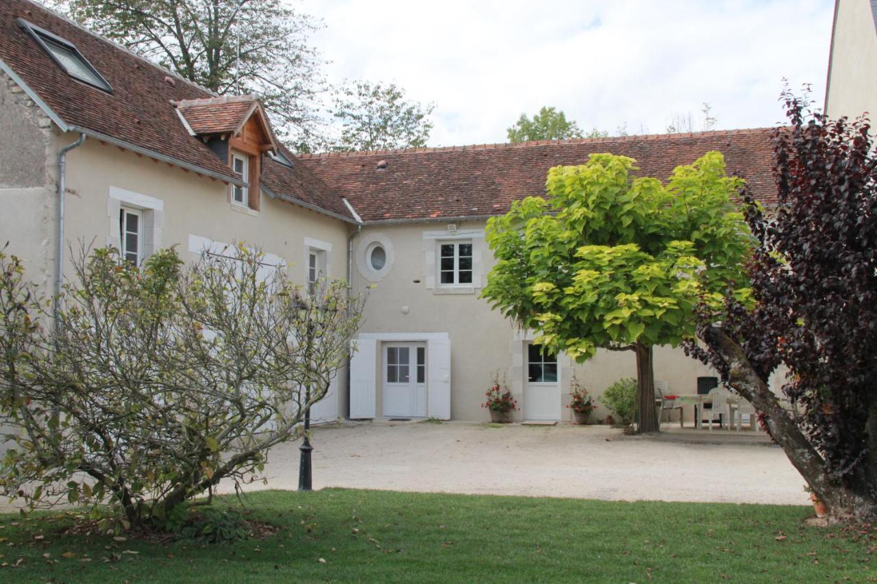 Manoir Le Bout Du Pont Bed & Breakfast Huisseau-sur-Cosson Exterior photo